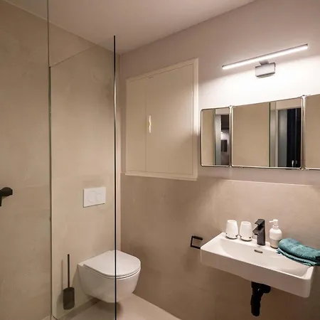 Lollipops-100qm-5bed-parken-view דירה