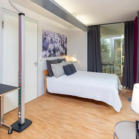 Lollipops-100qm-5bed-parken-view * לאונברג