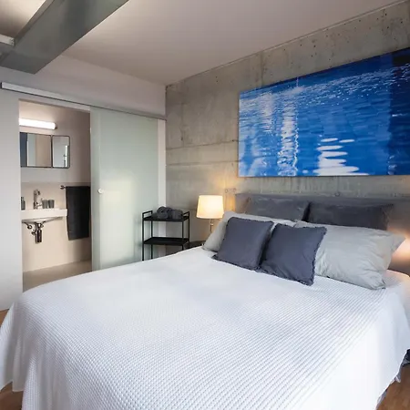 Lollipops-100qm-5bed-parken-view דירה *