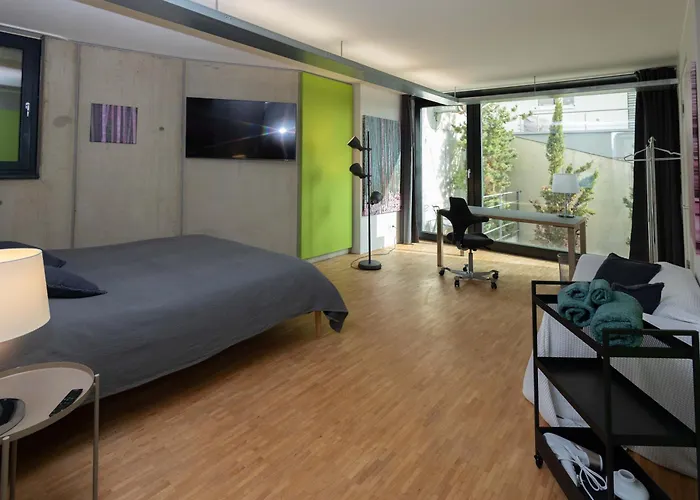 Lollipops-100qm-5bed-parken-view