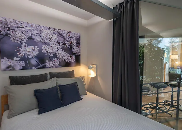 Lollipops-100qm-5bed-parken-view Apartment *